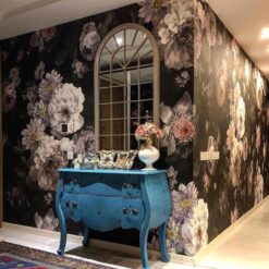 Humpty on wall black bouquet wallpaper room2 The Black Bouquet Floral Mural The Black Bouquet Floral Mural