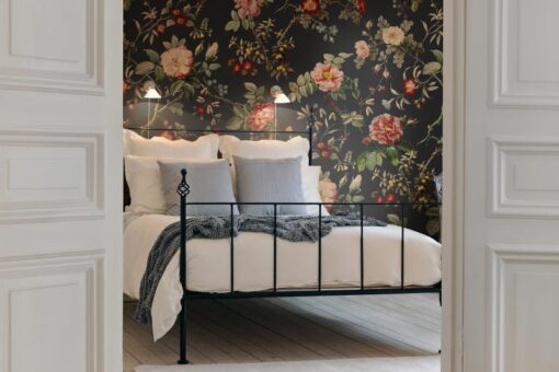 Thorn Rose Wallmural - Premium - Image 3