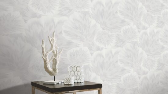 10402 01 room02 spotlight2 Bold Blooms Wallpaper Bold Blooms Wallpaper