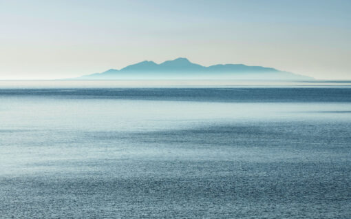 Ocean Breeze Horizon Wall Mural - Beachfront Scenery Wallpaper - Image 2